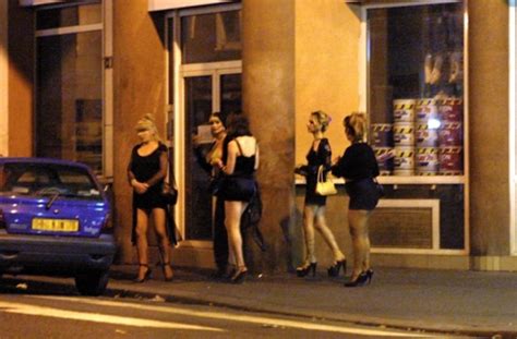 Finde eine Prostituierte Bad Laasphe