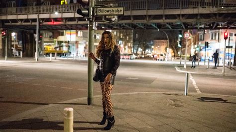 Finde eine Prostituierte Bochum