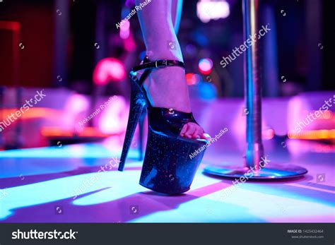 Striptiz Prostitutka Bumpe