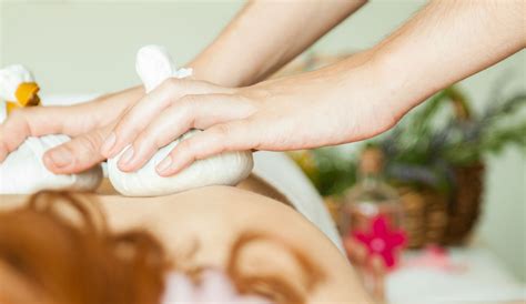 Erotic massage Alcobaca