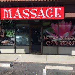 Erotic massage Casalecchio di Reno