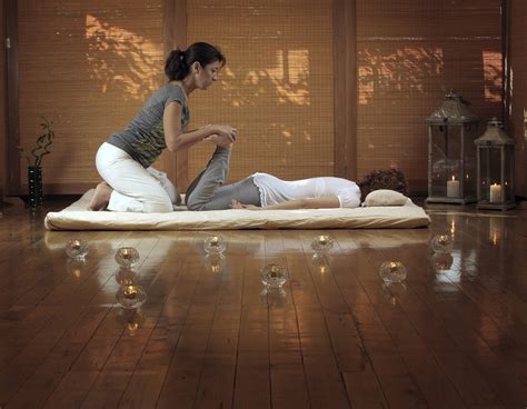 Erotic massage Traun