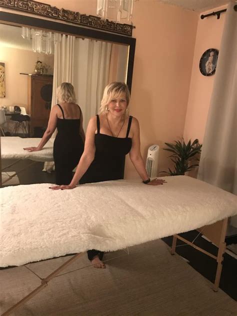 Erotic massage West Hollywood