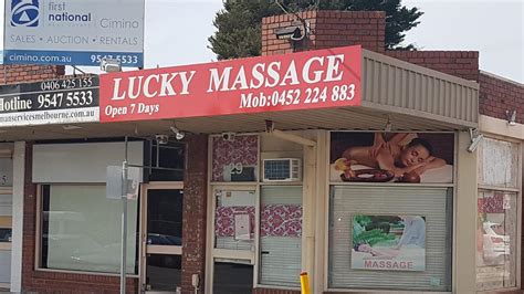 Where find parlors happy ending massage  in Noble Park, Victoria 