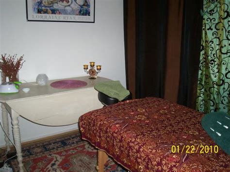 Erotic massage in Pessac (FR) 