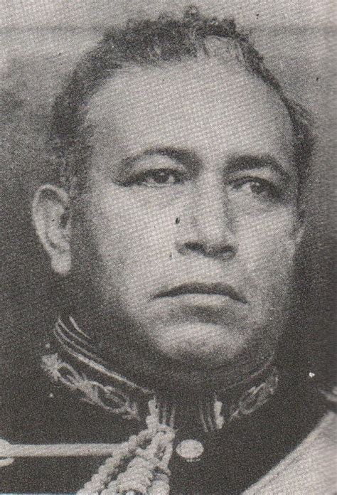 Escolta Juan José Ríos