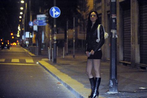 Find a prostitute Rossano Stazione
