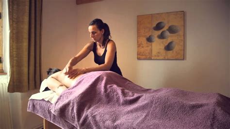 Sexual massage Dol de Bretagne