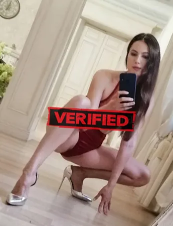 Amanda ass Prostitute Greci