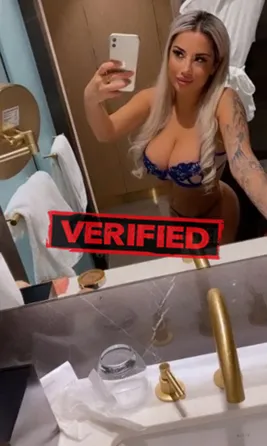Vanessa tits Prostitute Arendal