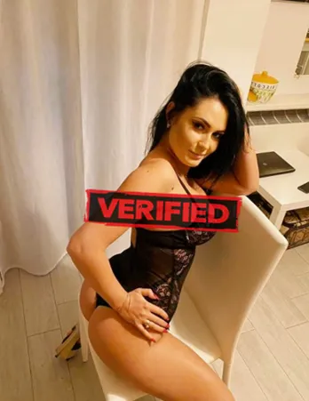 Britney cunnilingus Prostitute Nogueira da Regedoura
