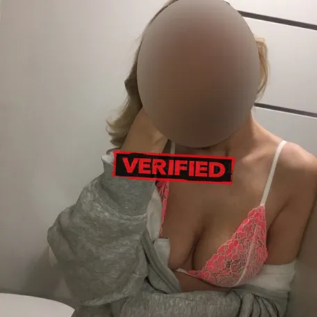 Amber tits Erotic massage De Meern