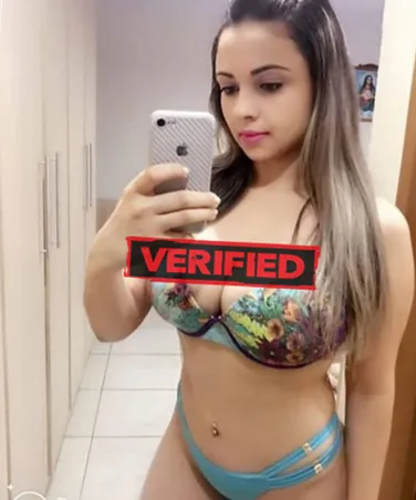 Vanessa estrella Encuentra una prostituta Alvarado